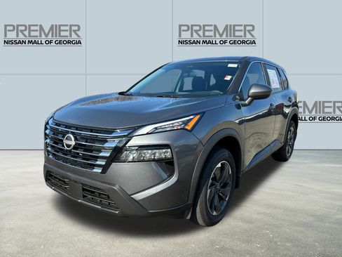 Used 2026 Nissan Rogue SV image 1