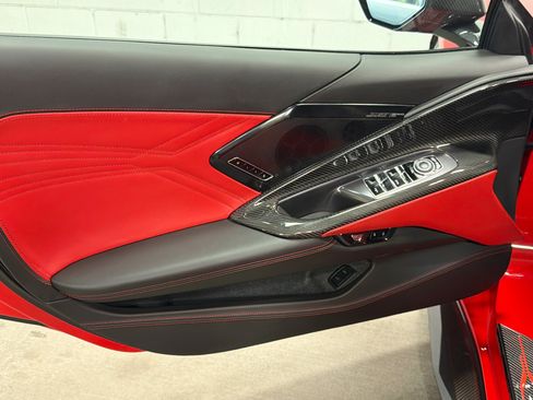 Used 2024 Chevrolet Corvette Z06 w/ Z07 Performance Package RWD image 19