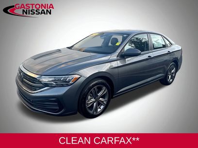 Used 2024 Volkswagen Jetta SE