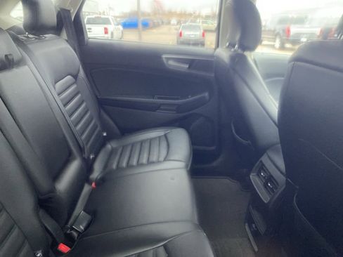 Used 2016 Ford Edge SEL w/ Equipment Group 201A image 22