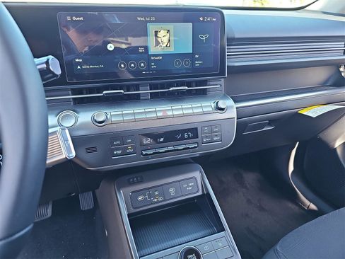 New 2025 Hyundai Kona SEL image 19