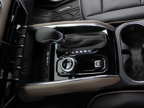 New 2026 GMC Canyon Denali AWD/4WD image 21