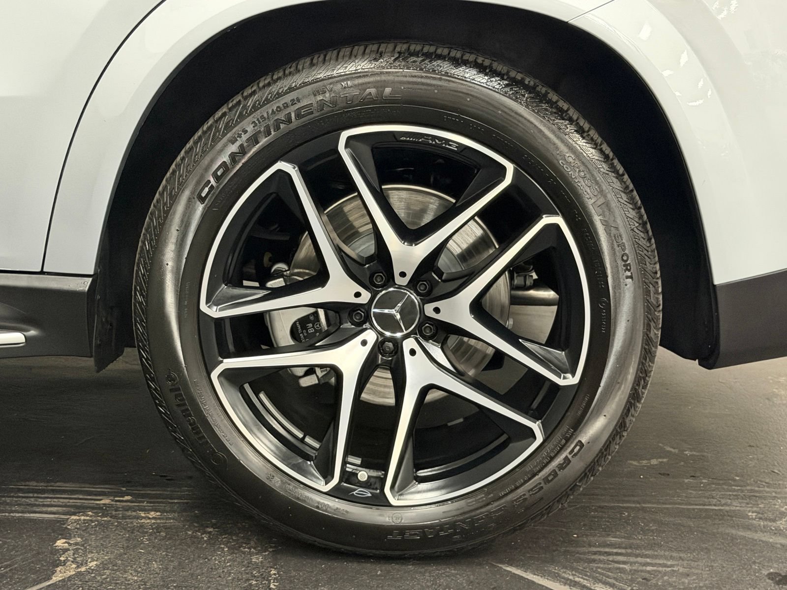 New 2026 Mercedes-Benz GLE 53 AMG 4MATIC Coupe image 17