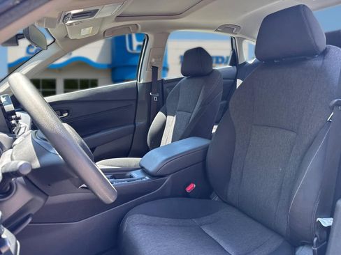 Used 2025 Honda Accord SE image 14