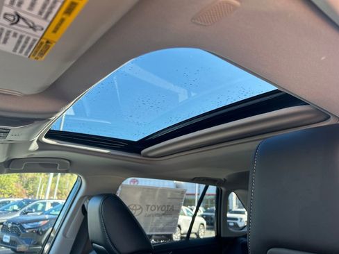 New 2025 Toyota RAV4 Limited w/ Advanced Technology Package image 27