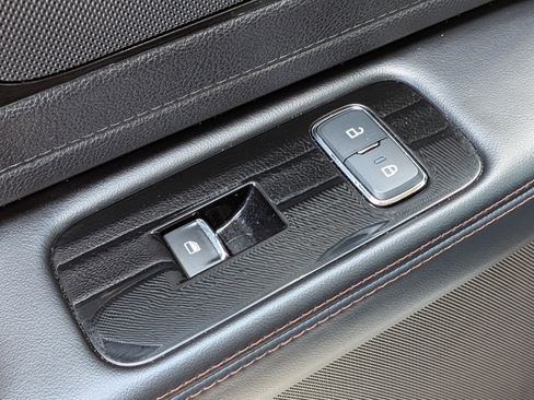 Used 2023 Lincoln Aviator Reserve image 19