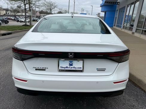 New 2026 Honda Accord Touring image 7