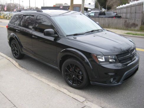Used 2015 Dodge Journey SXT w/ Flexible Seating Group FWD image 3