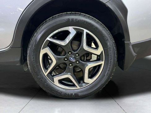 Used 2019 Subaru Crosstrek 2.0i Limited w/ Moonroof Package w/Navigation AWD/4WD image 17