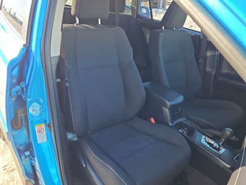 Used 2016 Toyota RAV4 XLE AWD/4WD image 35