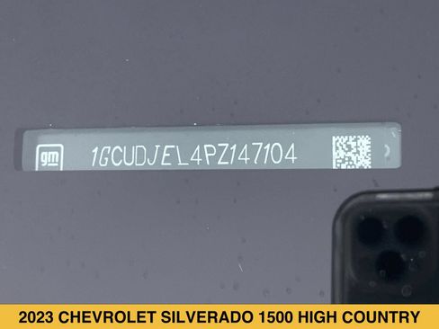 Certified 2023 Chevrolet Silverado 1500 High Country w/ Technology Package AWD/4WD image 16