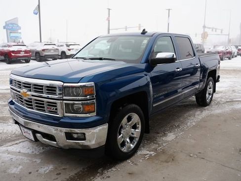 Used 2015 Chevrolet Silverado 1500 LTZ Z71 w/ LTZ Plus Package image 30