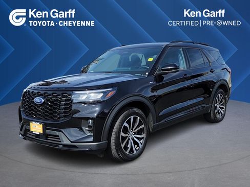 Used 2025 Ford Explorer ST-Line AWD/4WD image 1