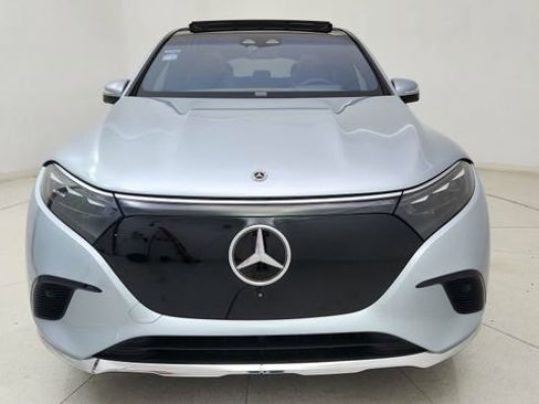 Used 2023 Mercedes-Benz EQS 450+ SUV image 2