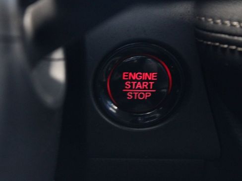 Used 2023 Honda HR-V LX image 32