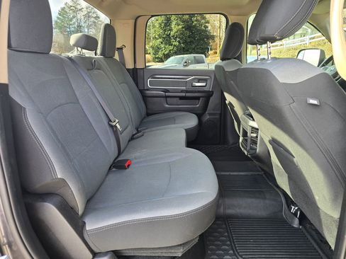 Used 2019 RAM 2500 Big Horn image 26