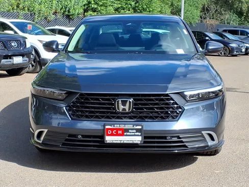 New 2026 Honda Accord Touring image 2