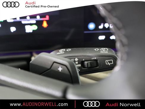 Certified 2025 Audi Q5 Premium w/ Convenience Package AWD/4WD image 29