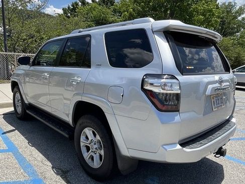 Used 2016 Toyota 4Runner SR5 Premium AWD/4WD image 4