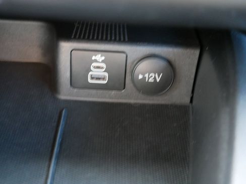 Used 2025 Ford Escape ST-Line image 29