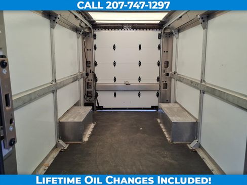 Used 2024 Chevrolet Brightdrop 600 w/ Commercial Equipment Package AWD/4WD image 13