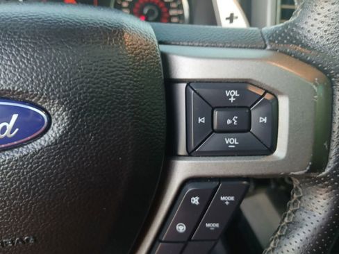 Used 2018 Ford F150 Raptor w/ Equipment Group 802A Luxury image 32