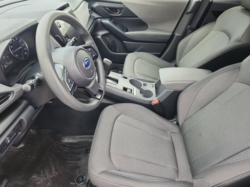Used 2024 Subaru Crosstrek 2.0i Premium w/ Popular Package #4 image 9