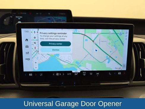 Used 2025 Ford Expedition Active image 33