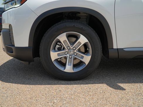 Used 2026 Honda Pilot EX-L image 10
