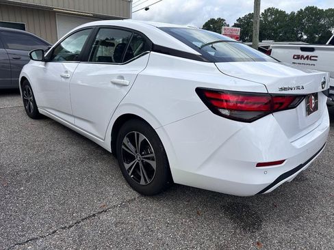 Used 2023 Nissan Sentra SV FWD image 3