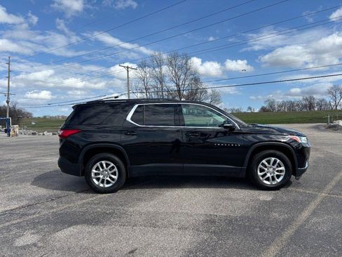 Used 2019 Chevrolet Traverse LT w/ LPO, Floor Liner Package image 6