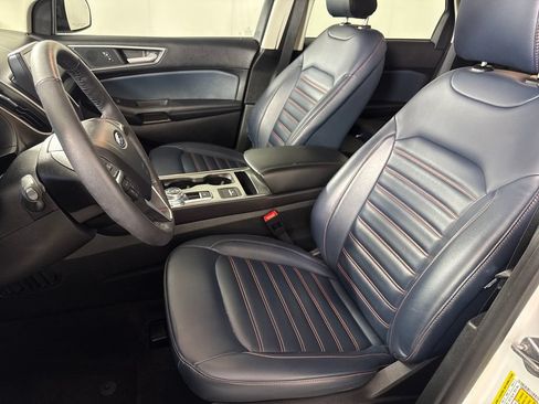 Used 2024 Ford Edge SEL w/ Sport Appearance Package AWD/4WD image 11