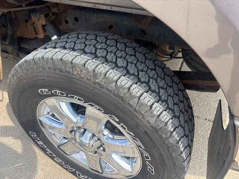 Used 2014 Ford F150 XLT w/ Equipment Group 302A Luxury AWD/4WD image 8