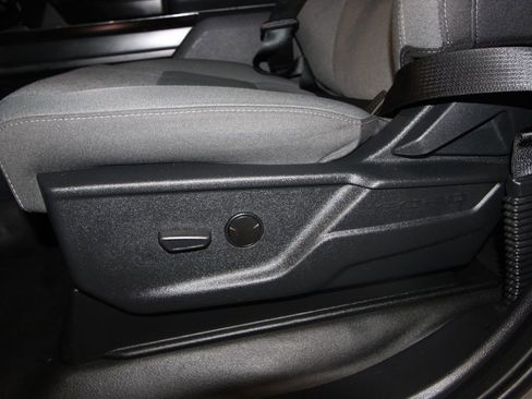 Used 2025 Ford F150 XL w/ Equipment Group 104A Hybrid image 7