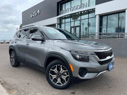 Used 2023 Kia Seltos EX