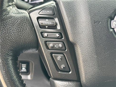 Used 2022 Nissan Frontier SV image 30