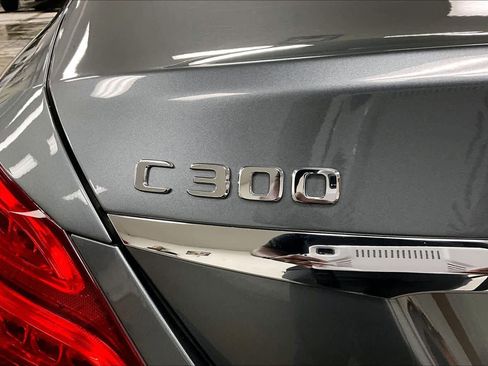 Used 2017 Mercedes-Benz C 300 4MATIC Sedan image 33