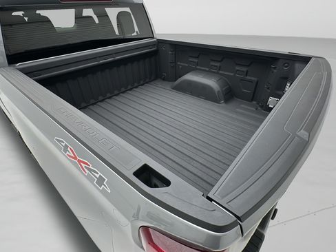 Used 2024 Chevrolet Silverado 1500 Custom AWD/4WD image 9