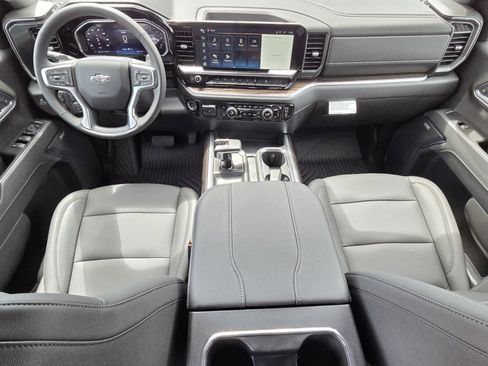 New 2026 Chevrolet Silverado 1500 LT Trail Boss w/ LT Trail Boss Premium Package AWD/4WD image 7