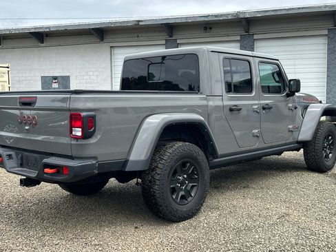 Used 2022 Jeep Gladiator Mojave w/ Trailer Tow Package AWD/4WD image 5