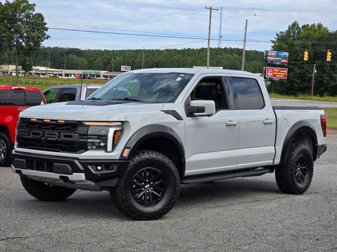 Used 2024 Ford F150 Raptor AWD/4WD image 2