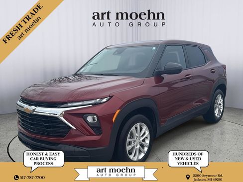 Used 2025 Chevrolet TrailBlazer LS w/ LS Convenience Package image 1