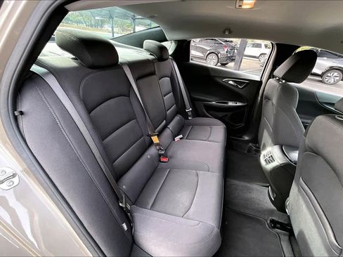 Used 2024 Chevrolet Malibu LT image 20