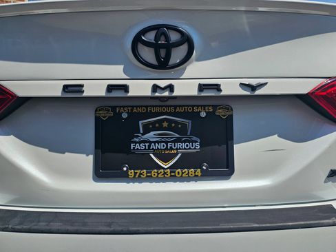 Used 2020 Toyota Camry XSE FWD image 32