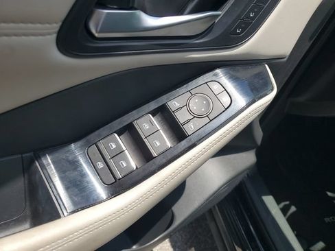 Used 2023 Nissan Rogue SL w/ SL Premium Package FWD image 29