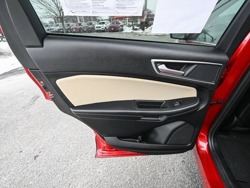 Certified 2024 Ford Edge SEL w/ Convenience Package image 24