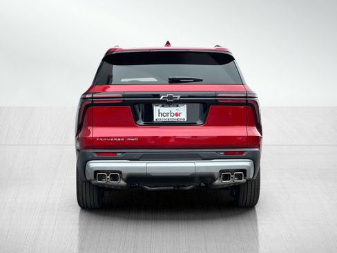 New 2025 Chevrolet Traverse LT w/ Enhanced Driving Package image 5