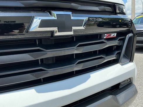 Used 2023 Chevrolet Colorado Z71 w/ Z71 Convenience Package 2 AWD/4WD image 18