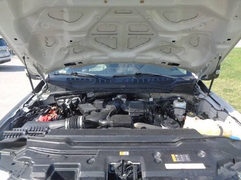 Used 2022 Ford F250 XL w/ Power Equipment Group AWD/4WD image 31