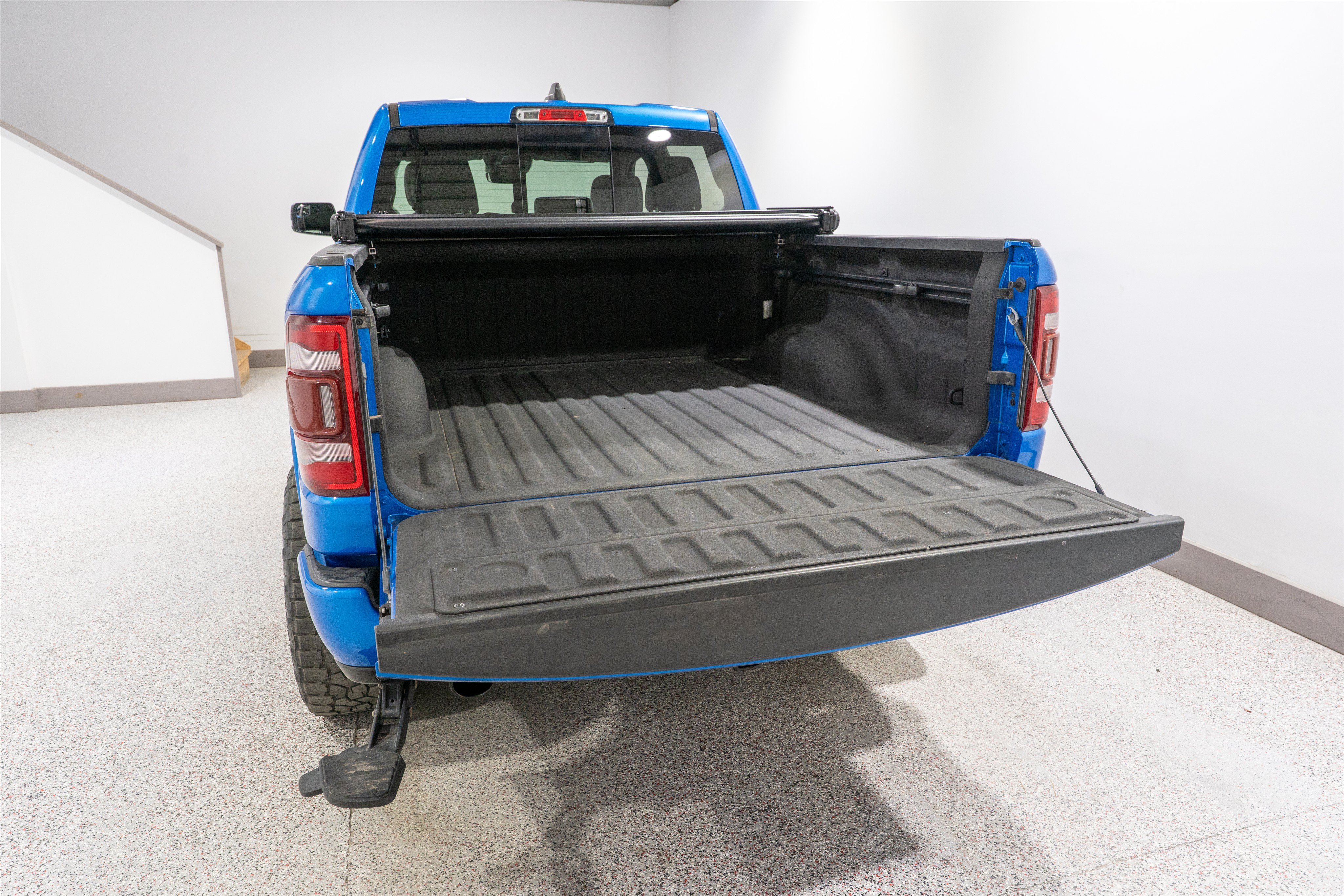 Used 2021 RAM 1500 Laramie AWD/4WD image 11